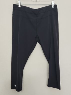 Athleta XL Crop Pants